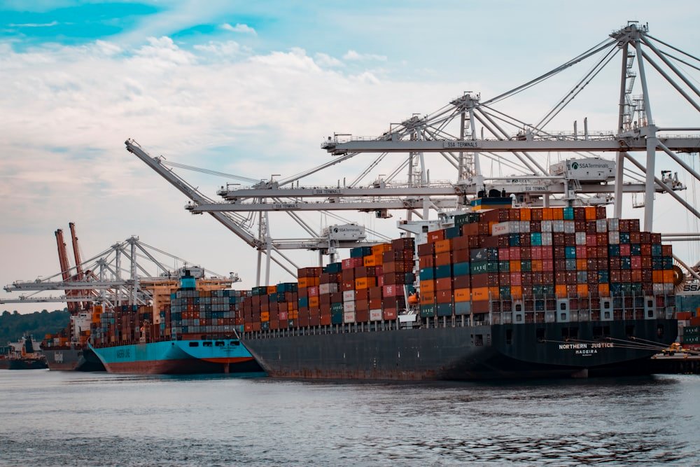 Global Logistics & Delivery